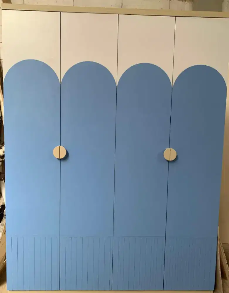 Lemari Pakaian (Baru)