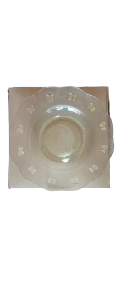 Piring kaca baru Rp18.000/lusin