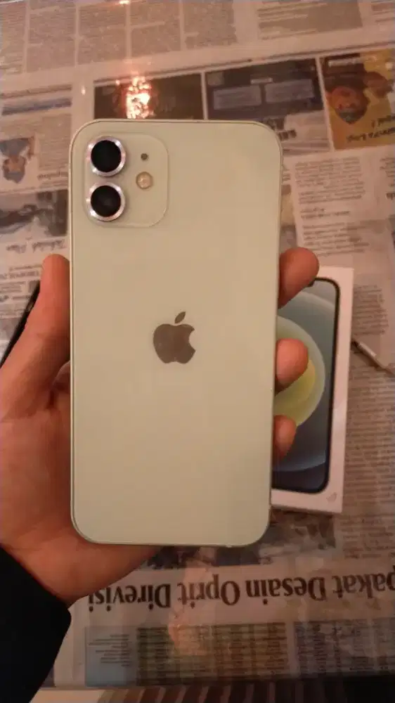 Dijual iPhone 12