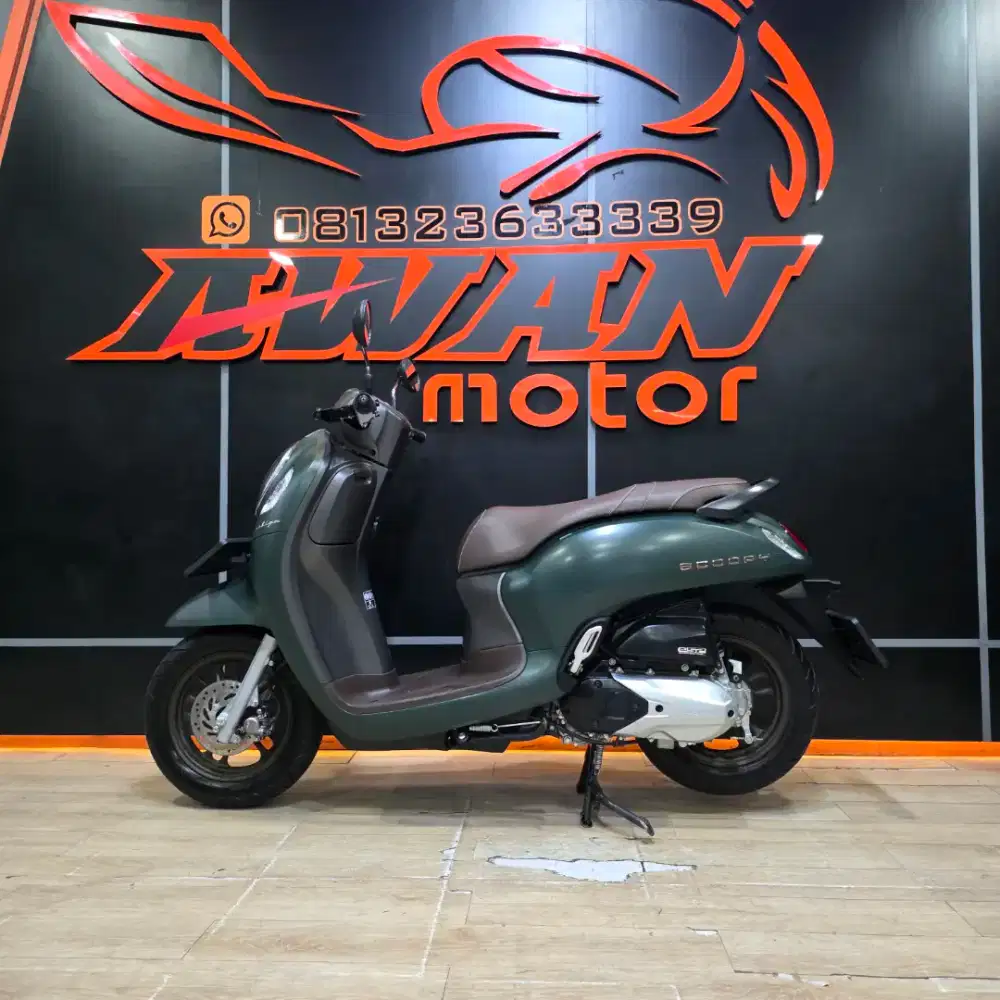 SCOOPY PRESTIGE 2023