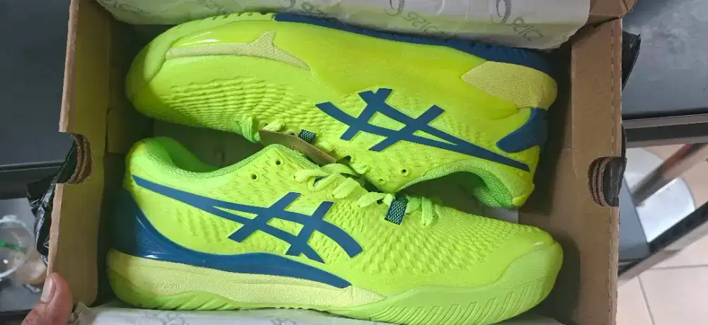Sepatu asics gel resolution 9