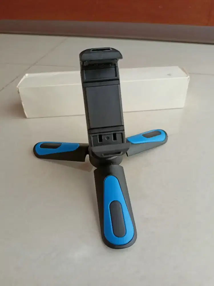 Mini Tripod Phone Holder HP 360 Stand Camera Dudukan HP