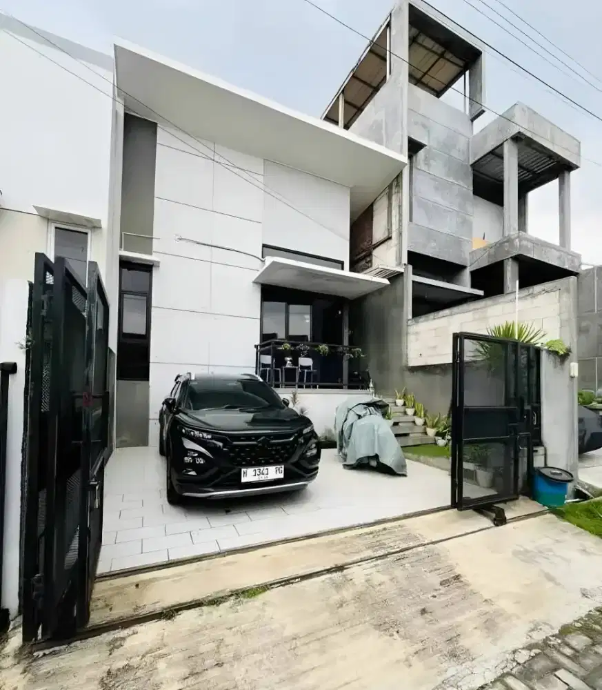 RUMAH MEWAH FULL FURNISH BUKIT SENDANGMULYO TEMBALANG