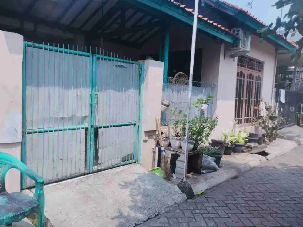 jual rumah di daerah komplek cimone mas, Karawaci, dekat TangCity Mall dan pintu tol karawaci