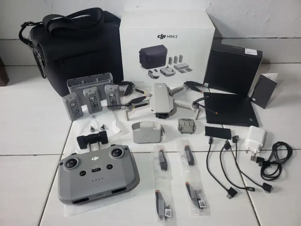 DJI Mini 2 4K Fly More Combo