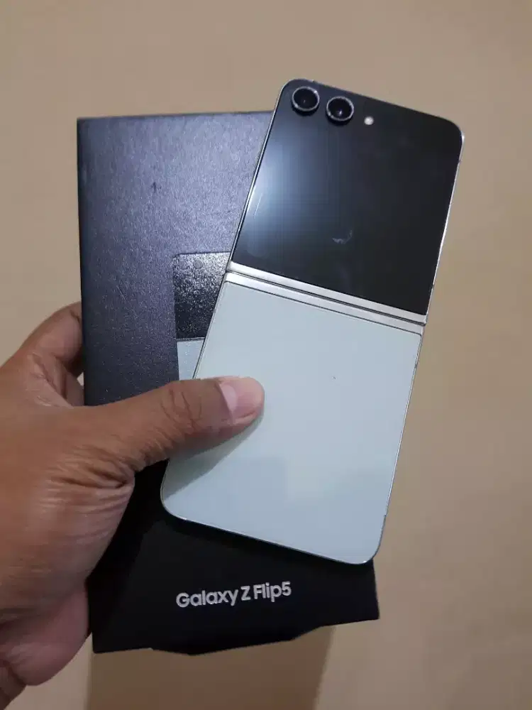 Samsung Z Flip 5 Ram 8/256 Resmi