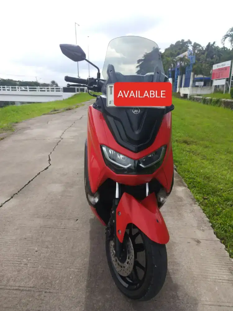 YAMAHA NMAX 2023 KEYLESS CONNECTED