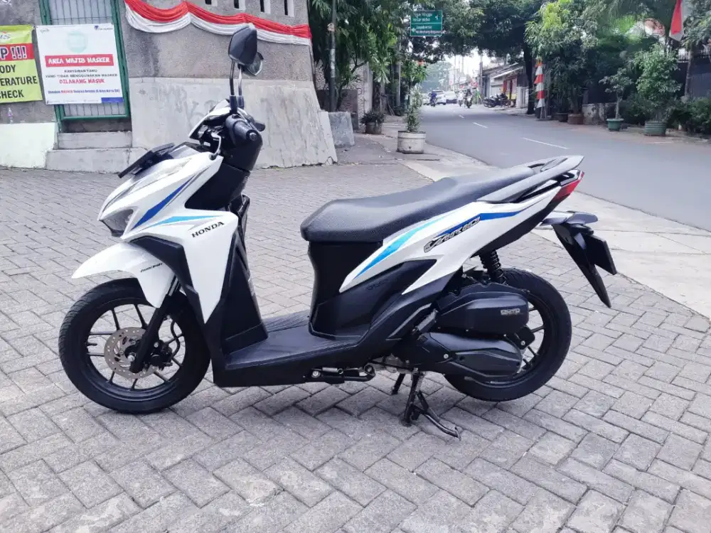 VARIO 125 KREDIT DP 1JUTA PROMO TERBATAS SYARAT KTP&KK
