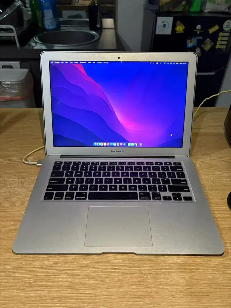 Macbook Air 2017 || 13 inch || 128gb