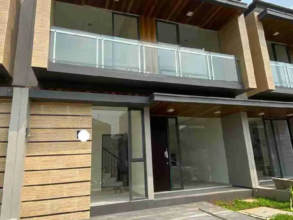 DIJUAL rumah nempel  Gading Serpong cuma 5 sd 7 menit Golden Stone