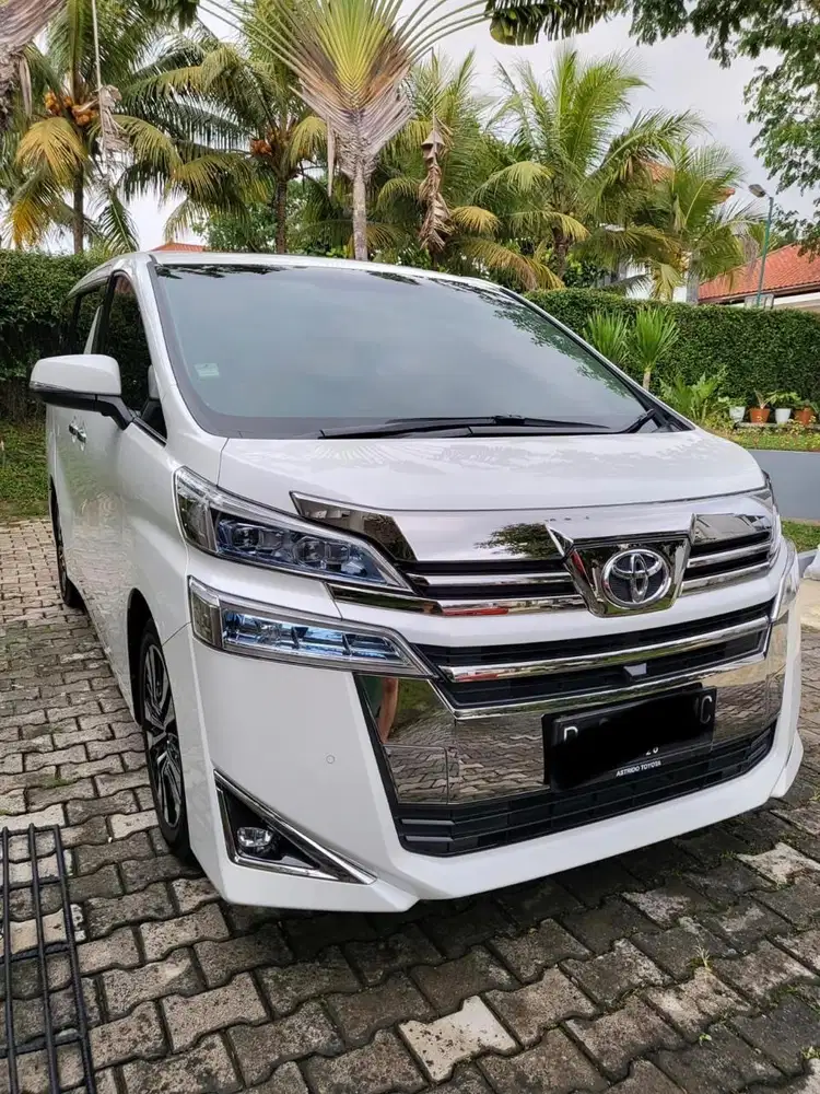 Toyota Vellfire 2.5 G AT 2019