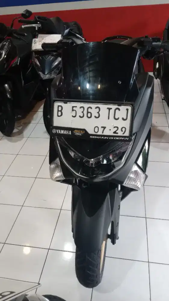 NMAX 155VVA DIJUAL CASH ATAU KREDIT