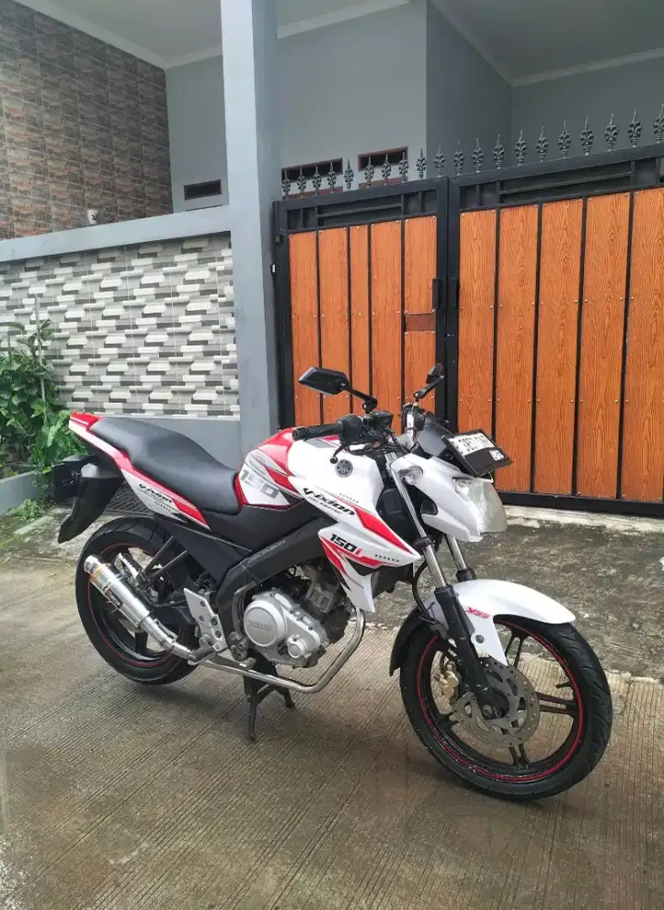 Yamaha New Vixion Advance 2014 Mulus Gagah Lengkap Pajak Telat Joss!