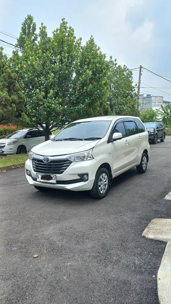 HARGA CASH! Avanza E m/t 2018, Antik km 20rb asli!, warna putih!