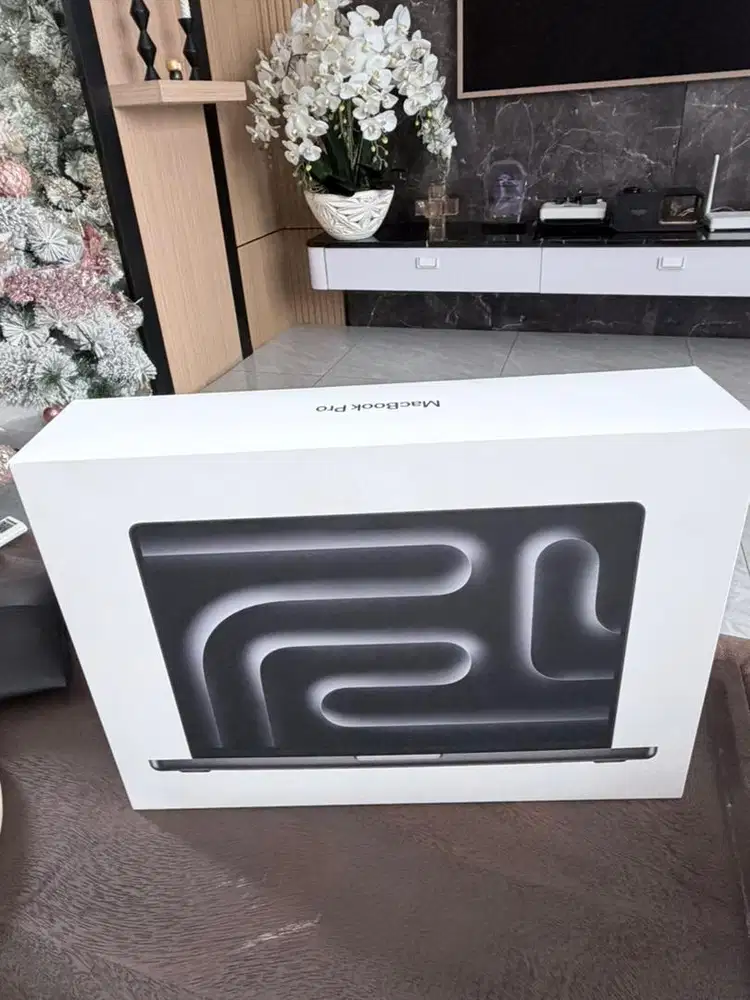 Macbook Pro M4 14inch 1TB iBox - BNIB