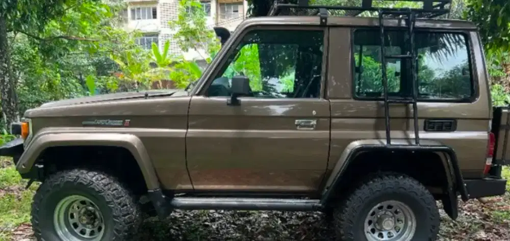 Toyota landcruiser LJ70 diesel 4x4 Matic 1990