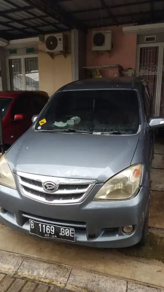 Daihatsu Xenia Xi matic 2011