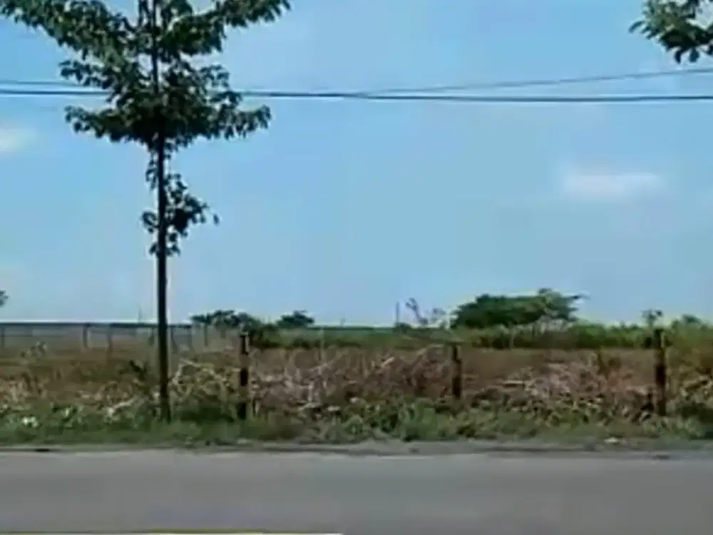 Tanah Area Teluk Golf Surabaya Barat Lebar 20