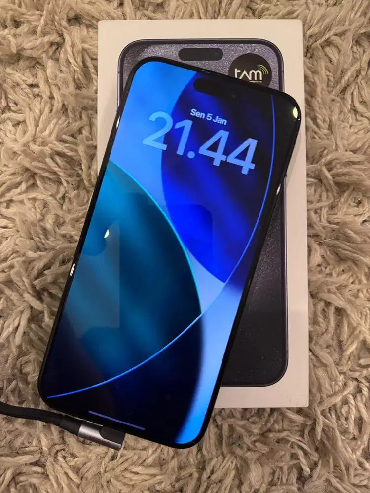 Iphone 15 PRO MAX RESMI