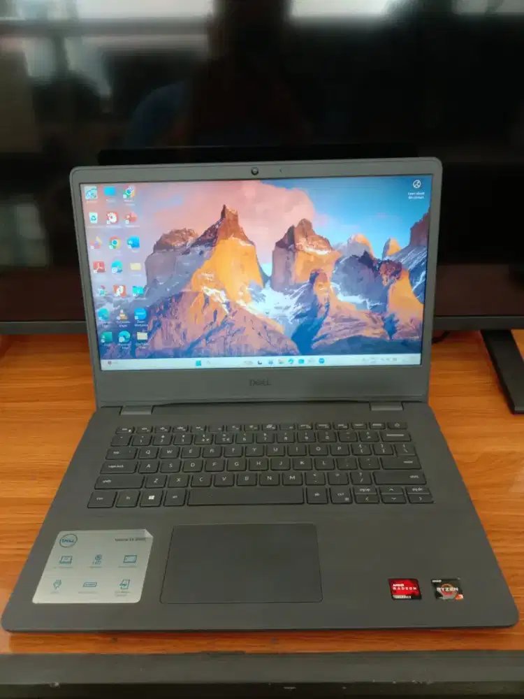 LAPTOP DELL VOSTRO 3405 AMD RYSEN 3 RAM 8GB SSD 512GB