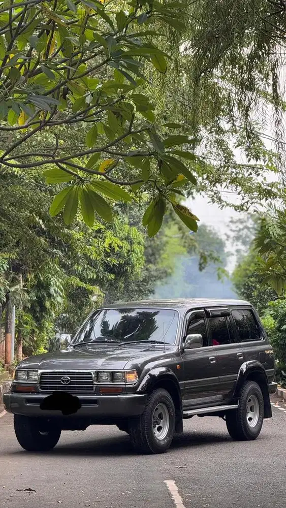Toyota landcruiser Vx80