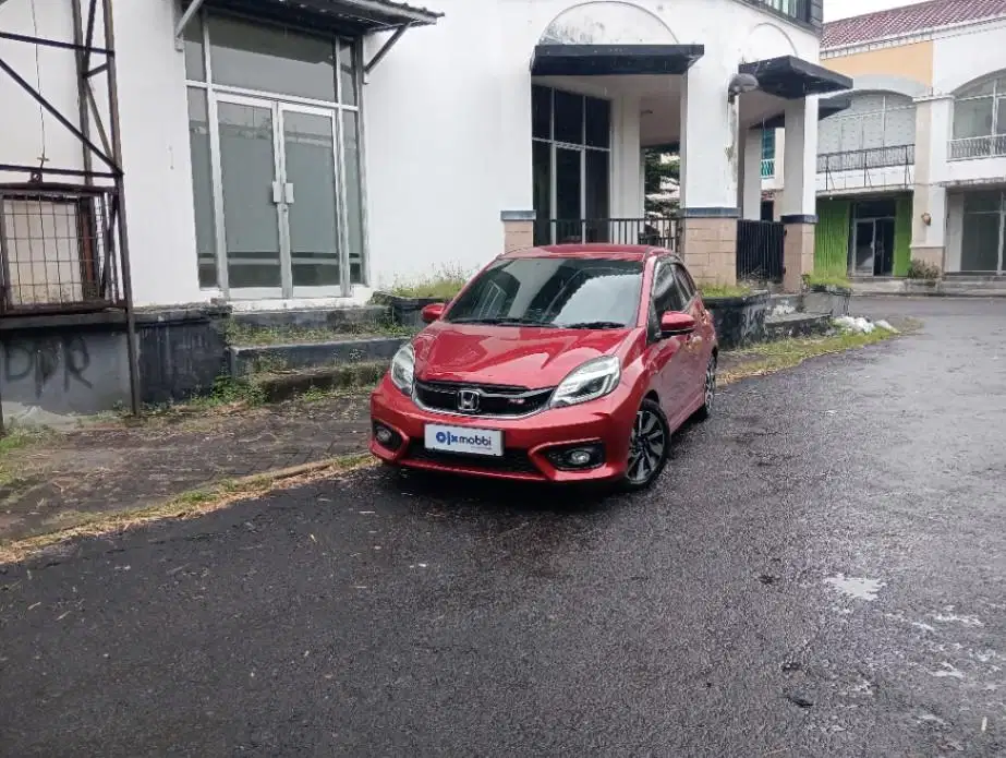 Pajak Panjang - HONDA BRIO 1.2 RS BENSIN M/T 2016 MERAH