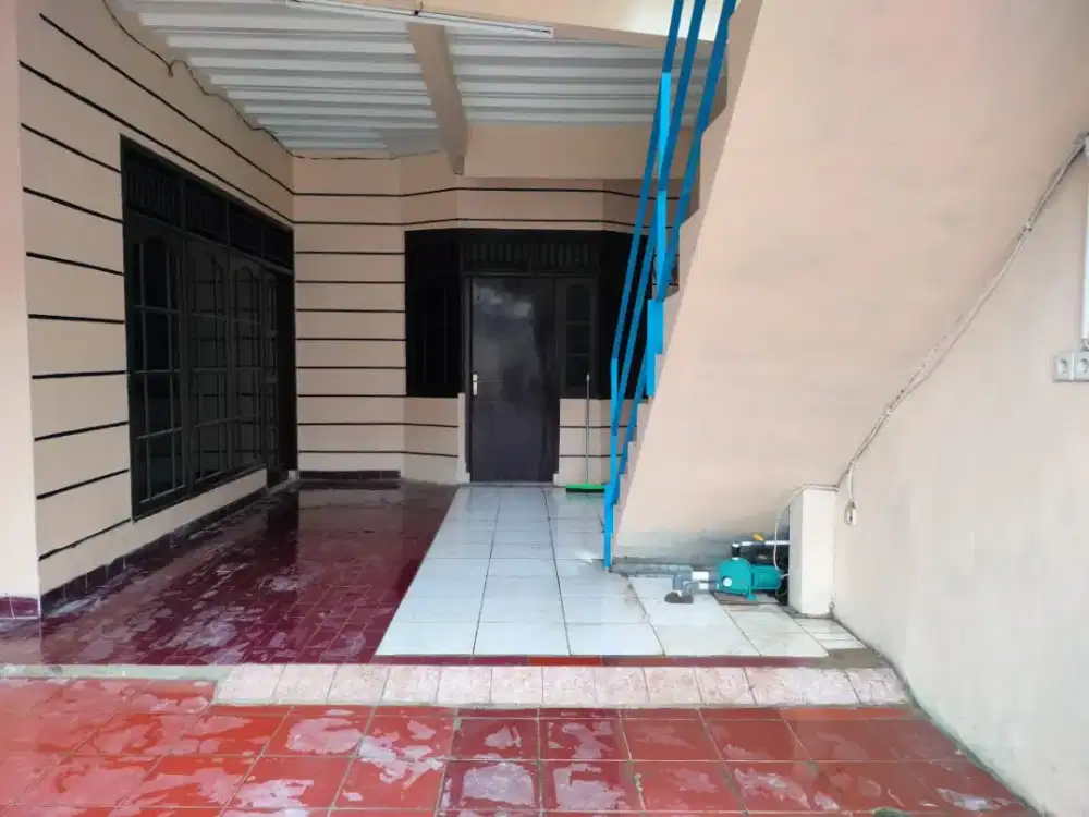 Kontrakan Bintara Jaya 8