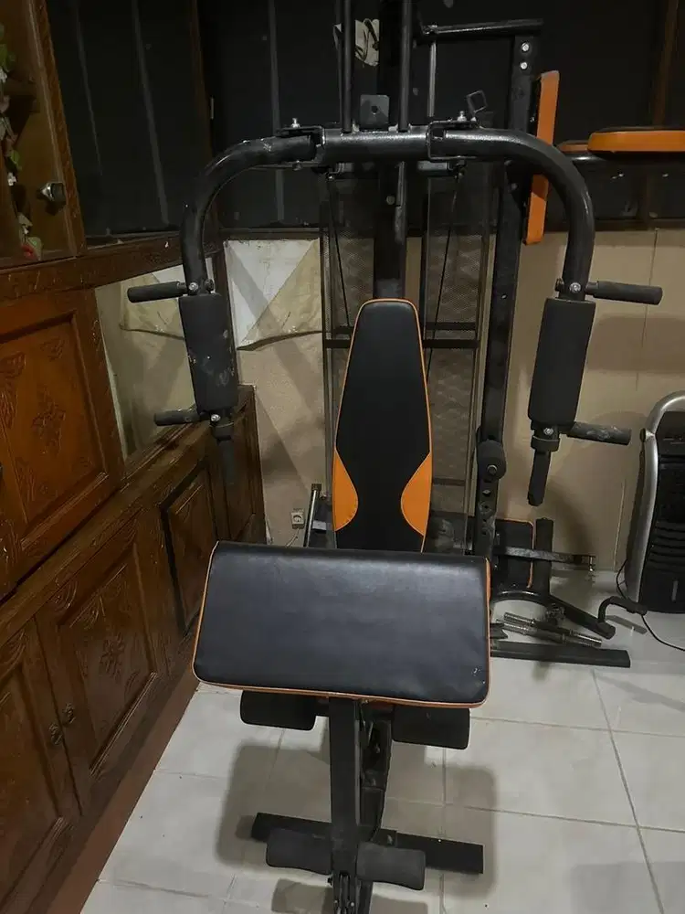 Alat gym dan fitness