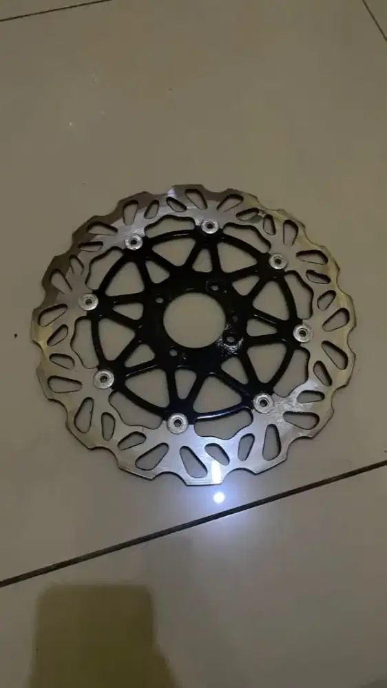 Piringan Motor Fiz r