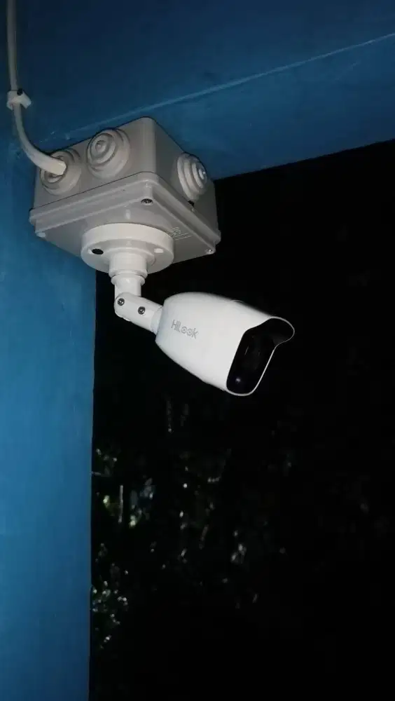 Menerima jasa perbaikan dan pemasangan CCTV