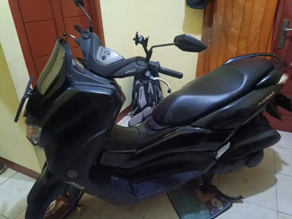 Di jual cepat motor N-Max Keyless 2021