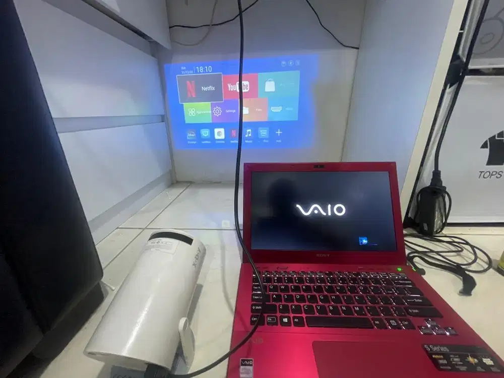 Laptop vaio Core i 5 (Red)
