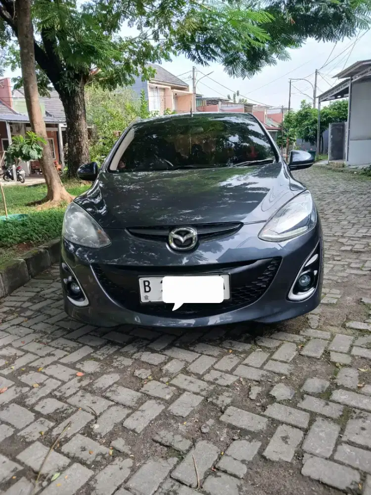 Mazda Type R Matic Tahun 2010