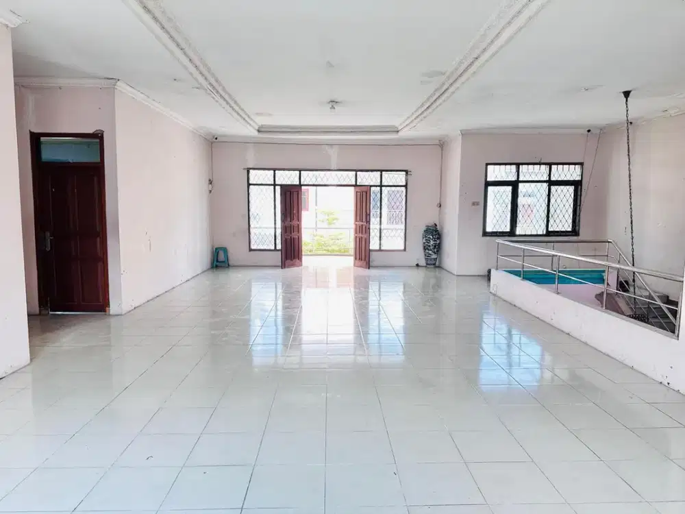 Rumah Lokasi Strategis Tengah Kota di Komplek Muara Bandung