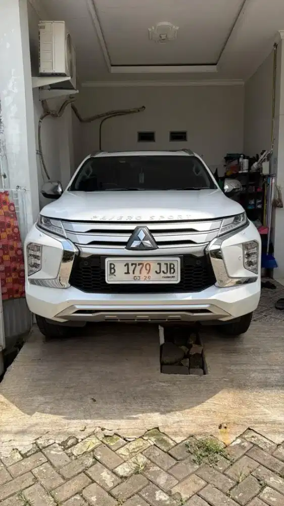 Mitsubishi pajero dakar 4x2 tahun 2024 nik 2023 istimewa