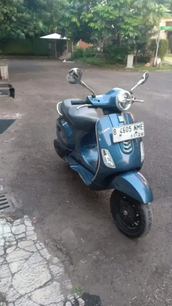 Jual cepat Vespa LX125 th.2019