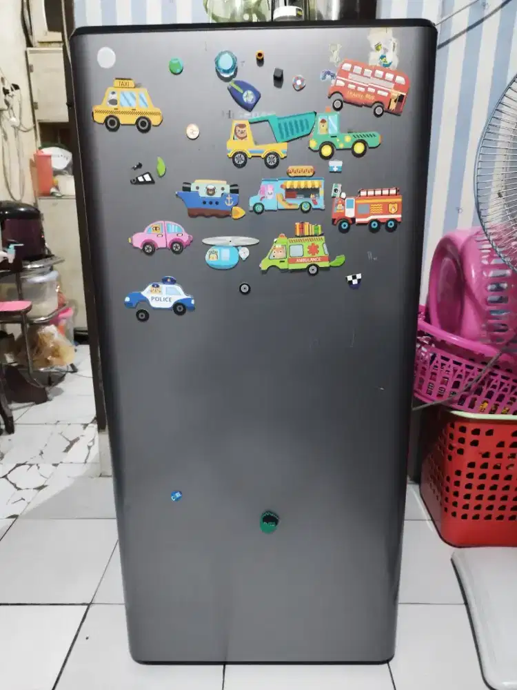 kulkas 1 pintu hisense 157 liter