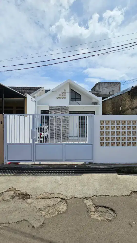 Rumah Modern Minimalis di Antapani Bandung