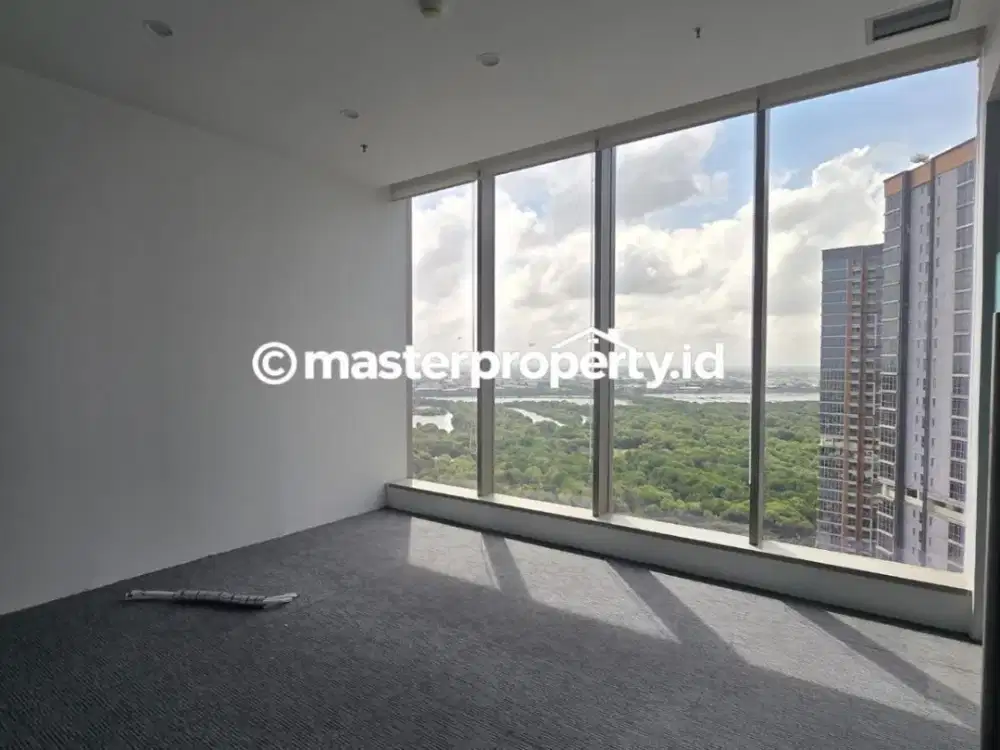 Disewa Office Gold Coast Pik 133m2, sudah renovasi. Unit langka