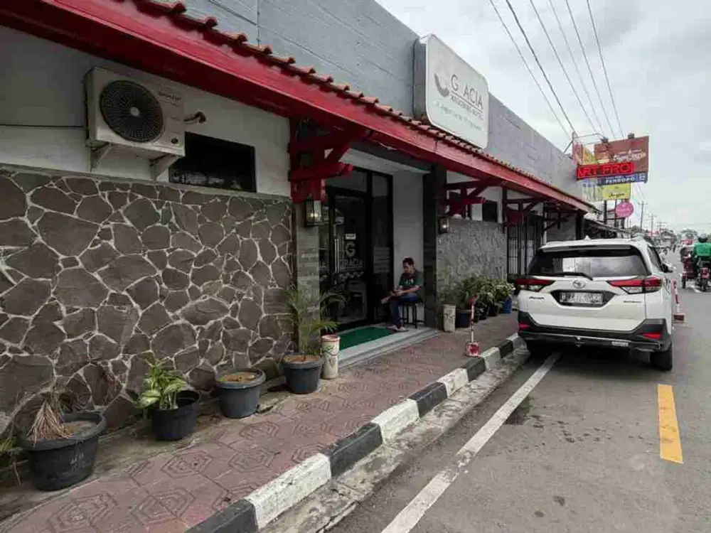 JARANG ADA
HOTEL STRATEGIS SELALU FULL DI PASAR KEMBANG DEKAT STASIUN TUGU DAN MALIOBORO