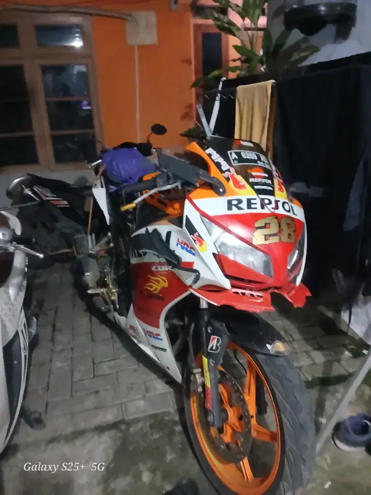 Motor Sport CBR 150 Old Repsol