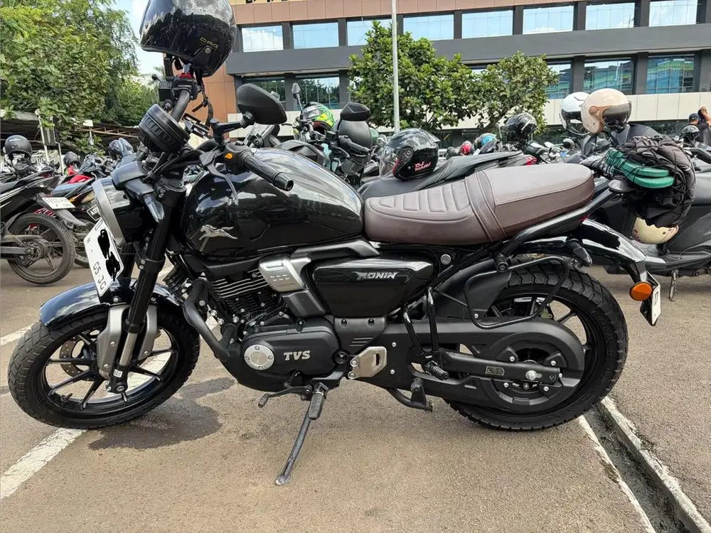 Tvs ronin 225 cc kilometer rendah