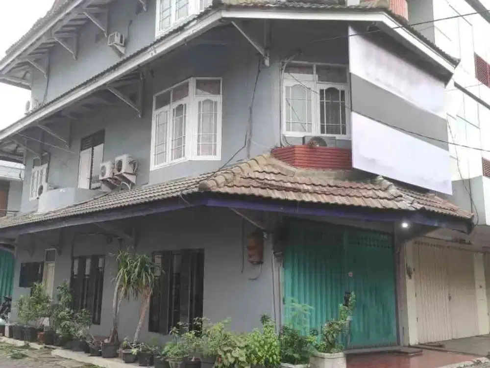 Ruko Raya Darmo Permai Utara