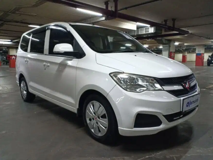 DP RENDAH - Wuling Confero 1.5 Bensin-MT 2019 SERW