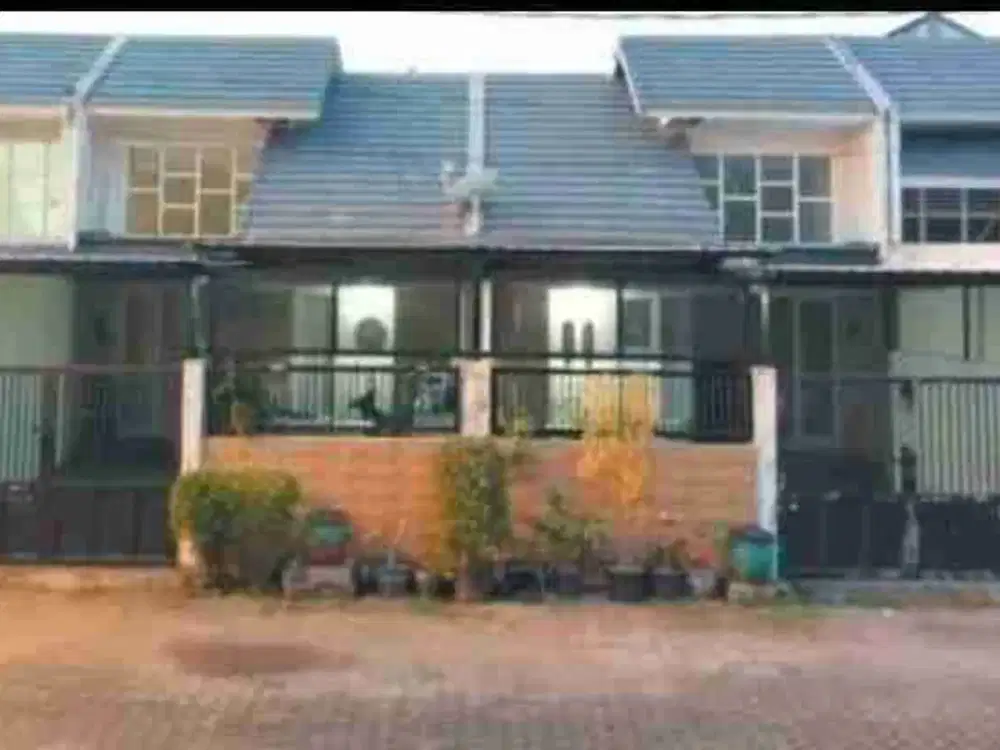 Cicilan setara KOS karyawan 3JT'an menganti golden berry barat surabaya!