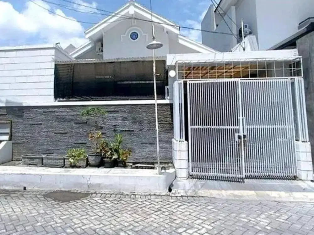 Dekat rungkut rumah wiguna 1 lantai semi furnish siap huni