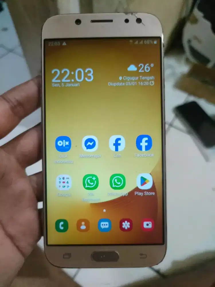 Samsung galaxy J5 pro 4G 3/32 layar 5.2 inchi gold