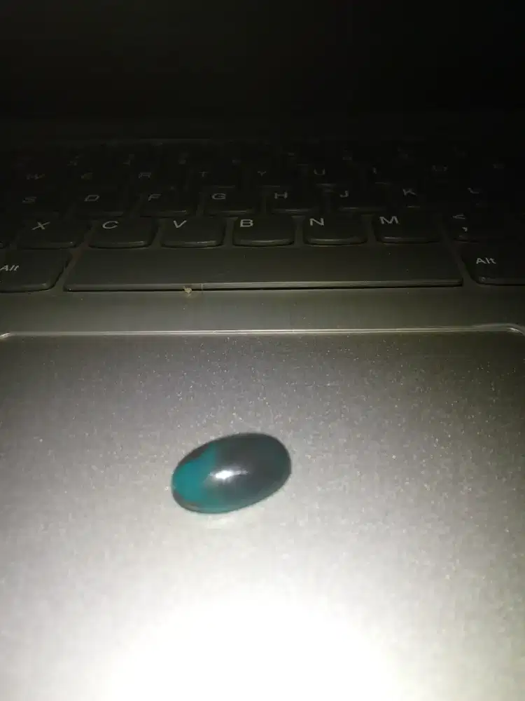 Batu bacan Doko kristal kaca