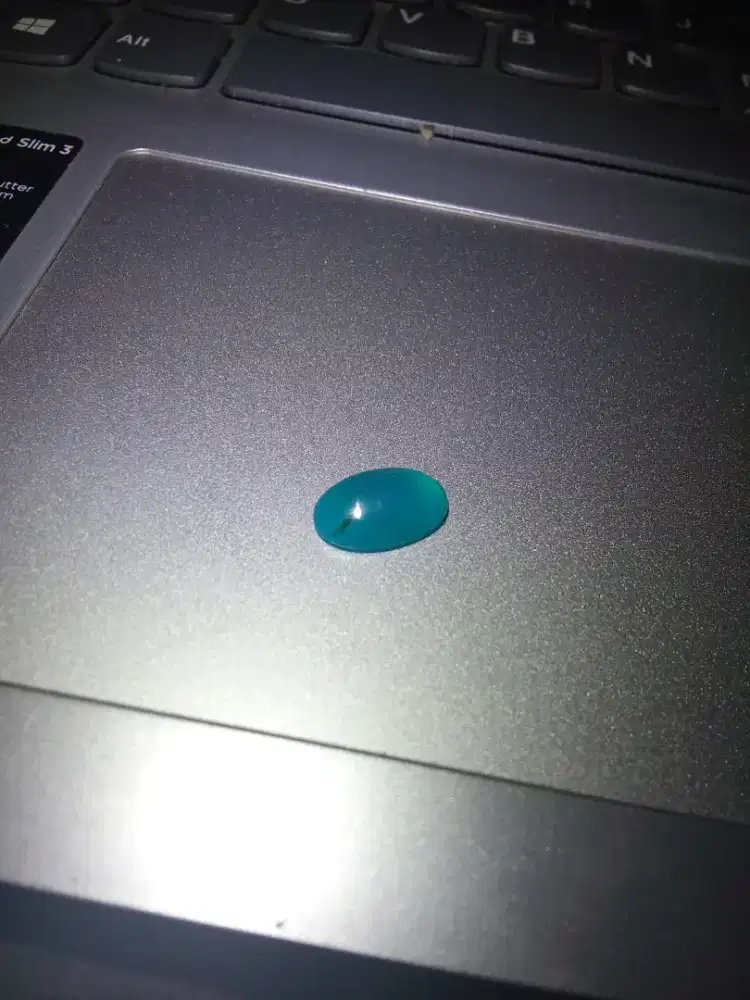 Batu bacan Doko kristal kaca