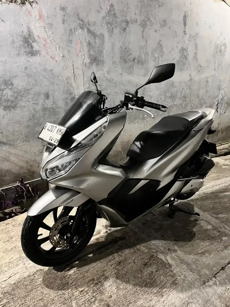 PCX SILVER TAHIN 2019